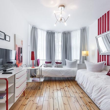 Elegantes 2-Zimmer-Apartment Im Kiez Von Prenzlauer Berg Berlin Bagian luar foto